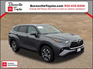 2025 Toyota Highlander Hybrid