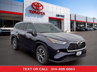 2026 Toyota Highlander Hybrid for sale in Kirkwood MO
