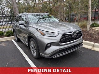 2025 Toyota Highlander Hybrid for sale in Charleston SC