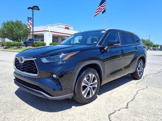2023 Toyota Highlander for sale in Jacksonville FL
