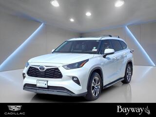 2023 Toyota Highlander for sale in Pasadena TX