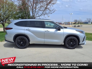 2024 Toyota Highlander for sale in Grimes IA