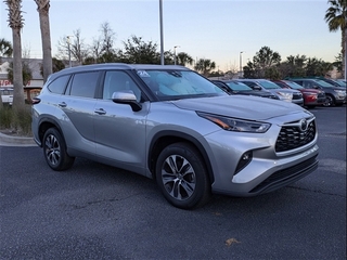 2024 Toyota Highlander for sale in Charleston SC