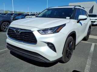 2024 Toyota Highlander