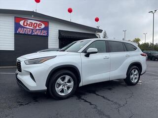 2023 Toyota Highlander for sale in Milwaukie OR