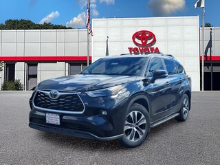 2023 Toyota Highlander for sale in Lexington MA