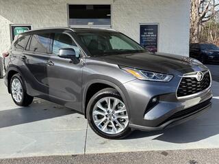 2025 Toyota Highlander
