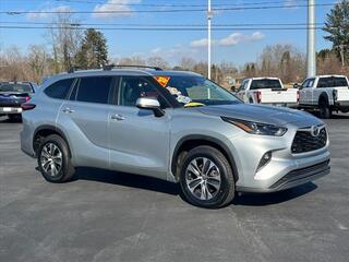 2023 Toyota Highlander for sale in Hendersonville NC