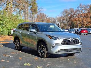 2024 Toyota Highlander for sale in Kirkwood MO