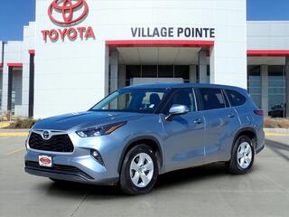 2023 Toyota Highlander for sale in Elkhorn NE