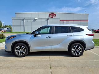 2023 Toyota Highlander for sale in Grimes IA