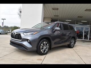 2023 Toyota Highlander for sale in Jacksonville FL