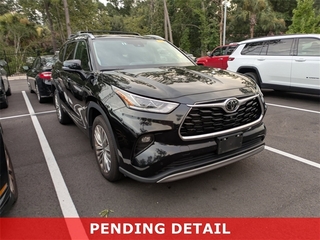 2023 Toyota Highlander for sale in Charleston SC