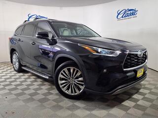 2024 Toyota Highlander