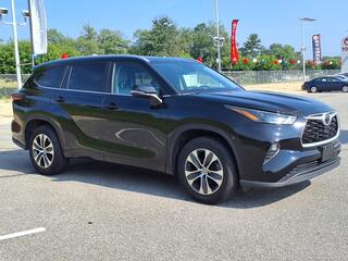 2024 Toyota Highlander for sale in Roanoke VA