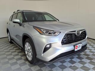 2025 Toyota Highlander for sale in Denton TX