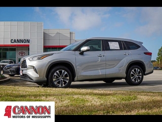 2023 Toyota Highlander for sale in Moss Point MS