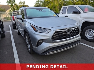 2023 Toyota Highlander for sale in Charleston SC