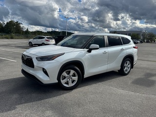 2023 Toyota Highlander for sale in Greenville SC
