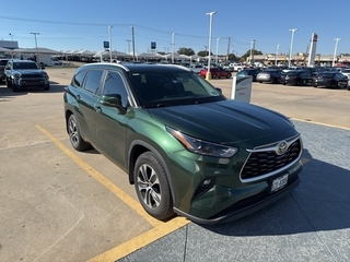 2023 Toyota Highlander for sale in Fort Worth TX
