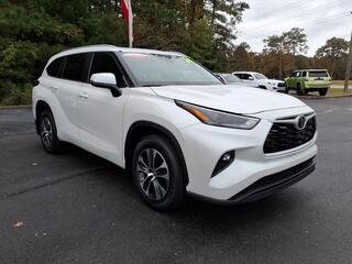 2024 Toyota Highlander