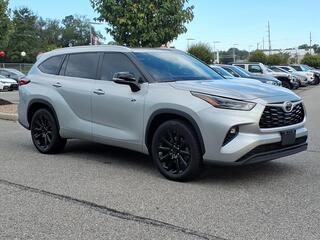 2023 Toyota Highlander for sale in Roanoke VA