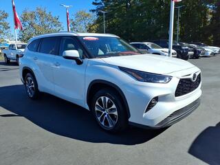 2025 Toyota Highlander