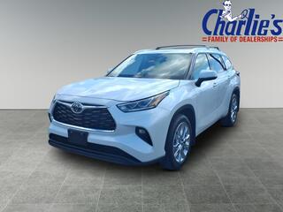 2024 Toyota Highlander for sale in Augusta ME