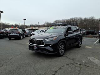 2023 Toyota Highlander for sale in Little Falls NJ