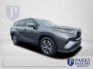 2024 Toyota Highlander for sale in Greenville SC