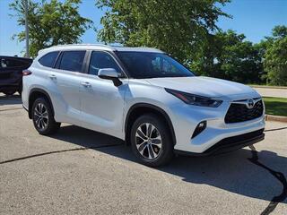 2024 Toyota Highlander for sale in Oklahoma City OK