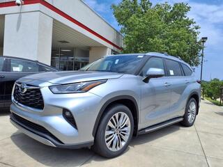 2025 Toyota Highlander
