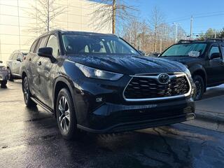 2023 Toyota Highlander for sale in Asheville NC