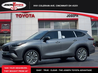 2025 Toyota Highlander for sale in Cincinnati OH