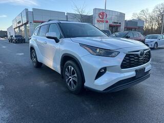 2024 Toyota Highlander for sale in Salem NH
