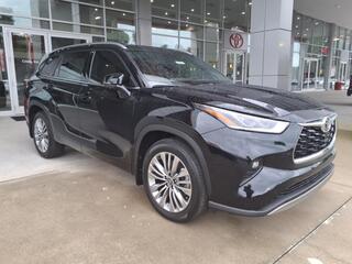 2025 Toyota Highlander