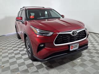2026 Toyota Highlander for sale in Denton TX