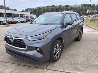 2024 Toyota Highlander