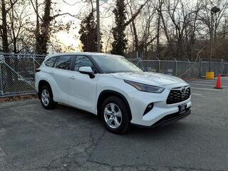 2023 Toyota Highlander for sale in Little Falls NJ