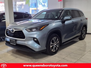 2023 Toyota Highlander for sale in Woodside NY
