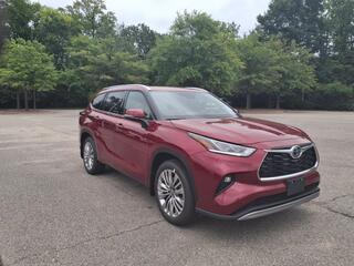 2025 Toyota Highlander for sale in West Warwick RI