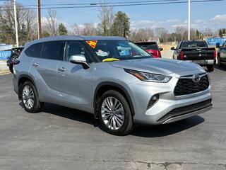 2025 Toyota Highlander for sale in Hendersonville NC