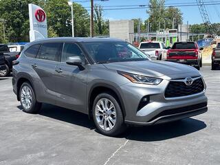 2026 Toyota Highlander for sale in Hendersonville NC