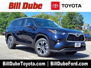 2025 Toyota Highlander for sale in Dover NH