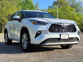 2025 Toyota Highlander for sale in West Warwick RI