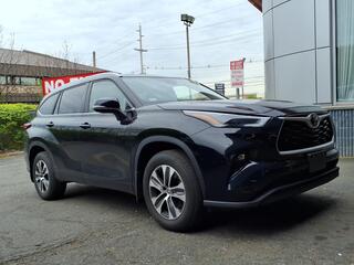 2023 Toyota Highlander for sale in Little Falls NJ
