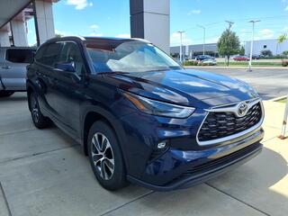 2025 Toyota Highlander for sale in Schaumburg IL