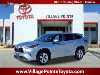 2024 Toyota Highlander for sale in Elkhorn NE