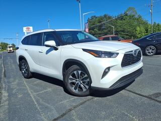 2025 Toyota Highlander