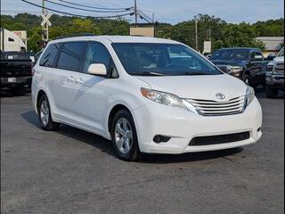 2016 Toyota Sienna